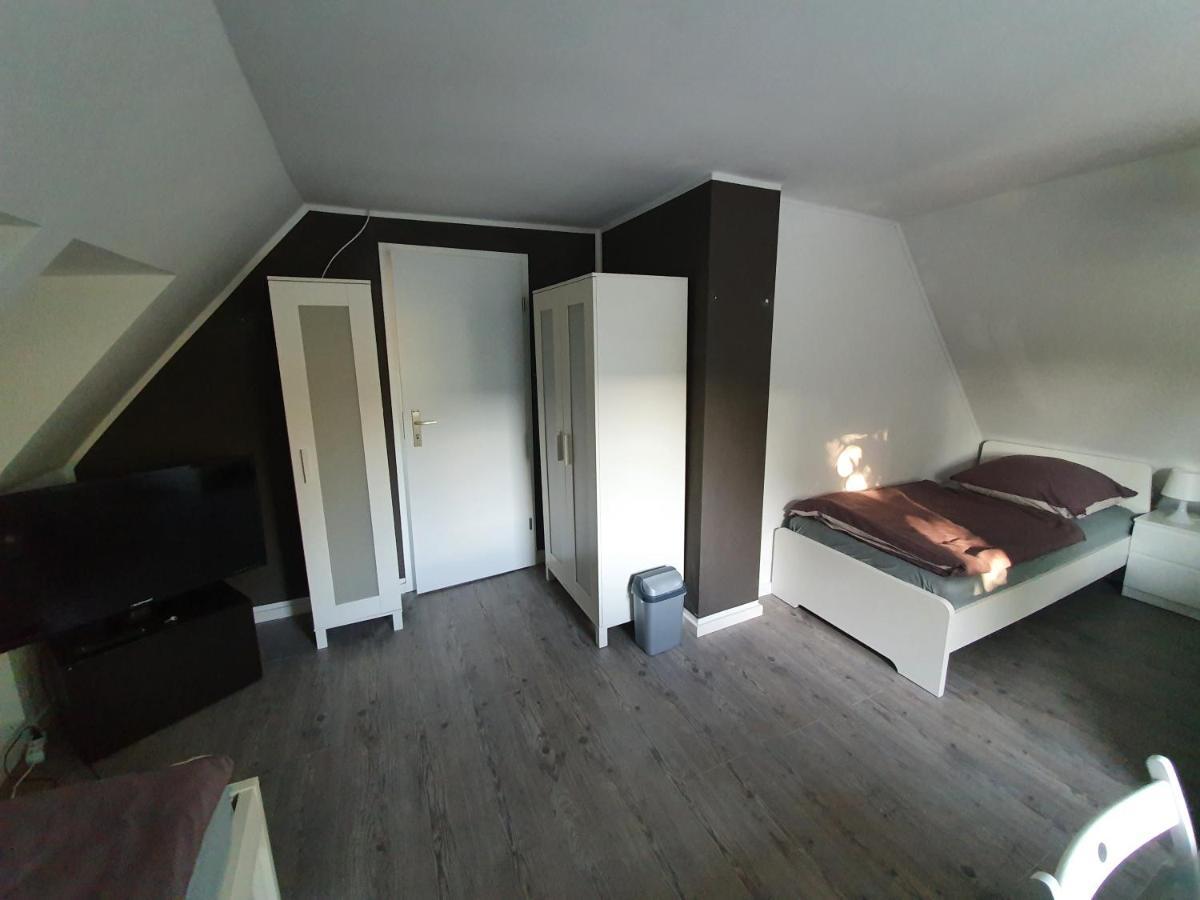 @ Home Zimmervermietung Norderstedt Eksteriør billede